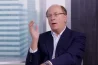 CEO DA BLACKROCK, LARRY FINK, EXPLICA A DESPOPULAÇÃO (VÍDEO)